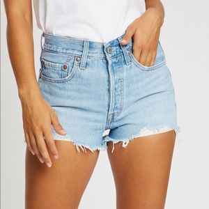 Levi’s 501 High Rise Short